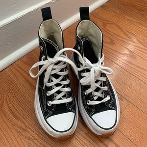 Converse All Star runner hike